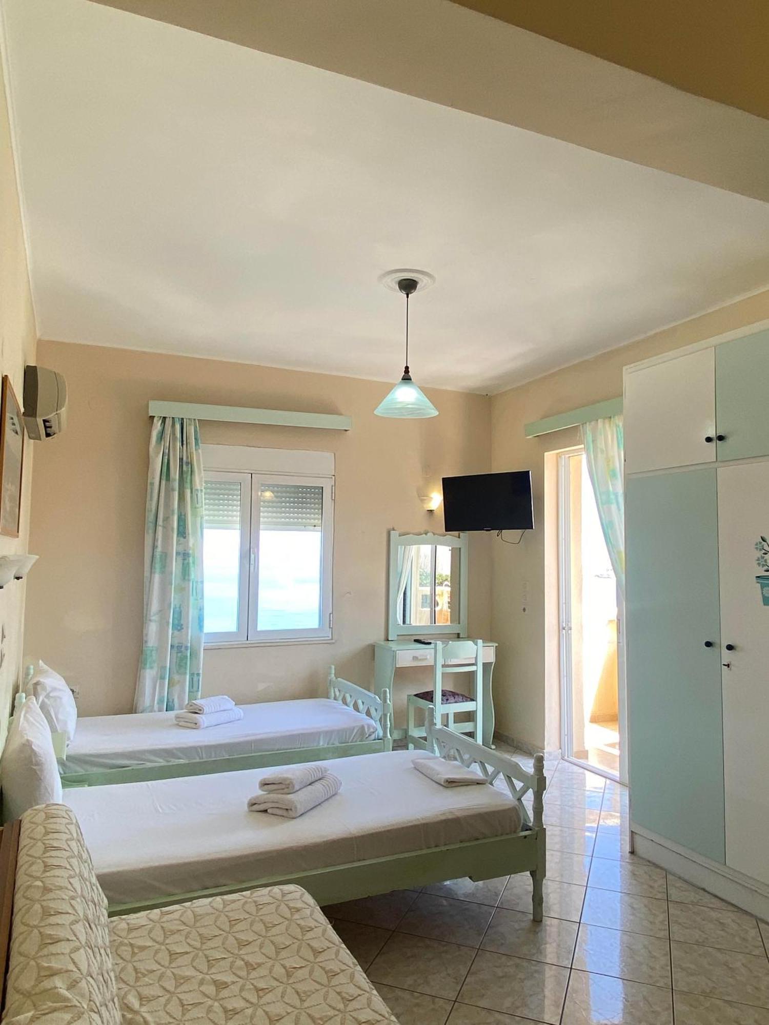 העיירה רתימנו Eliza Apartments מראה חיצוני תמונה