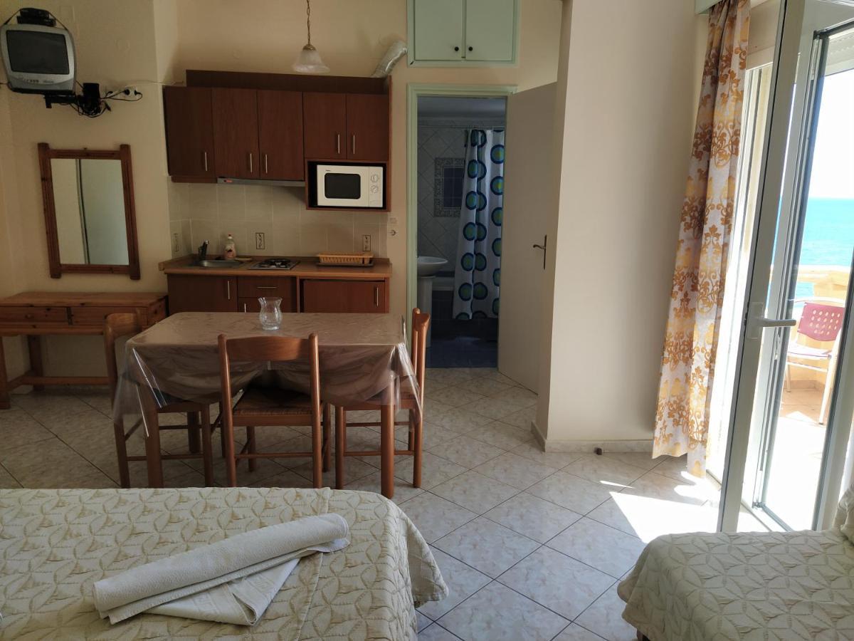 העיירה רתימנו Eliza Apartments מראה חיצוני תמונה